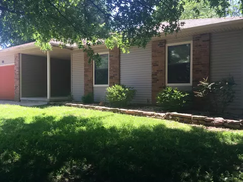712 Dyann Dr, Nixa, MO 65714 photo 1