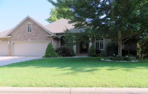 4137 E Wilshire St, Springfield, MO 65809 photo 1