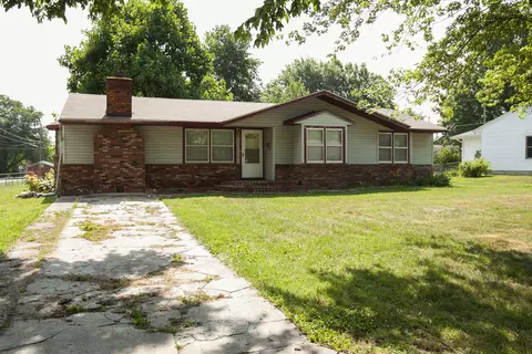 202 S Forest Ln, Republic, MO 65738 photo 1