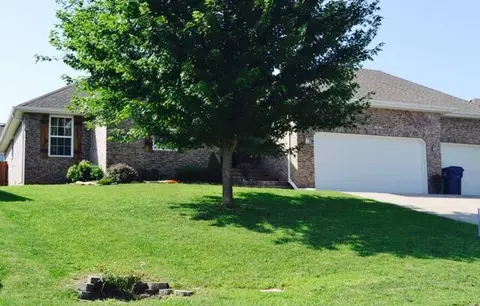 3018 W Augusta Hills St W, Springfield, MO 65803 photo 1