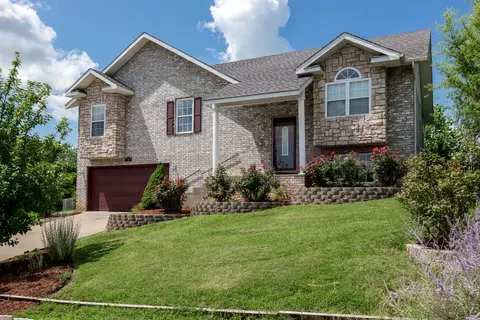 1107 E Robin St, Ozark, MO 65721 photo 1