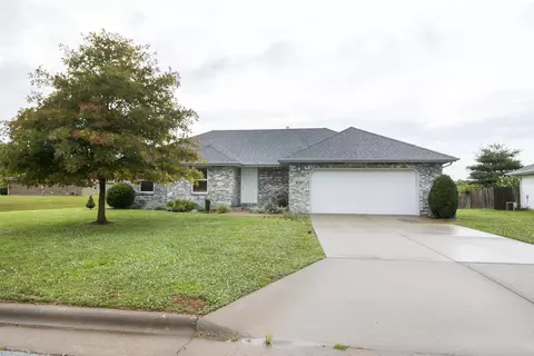501 E Herron Dr, Ozark, MO 65721 photo 1