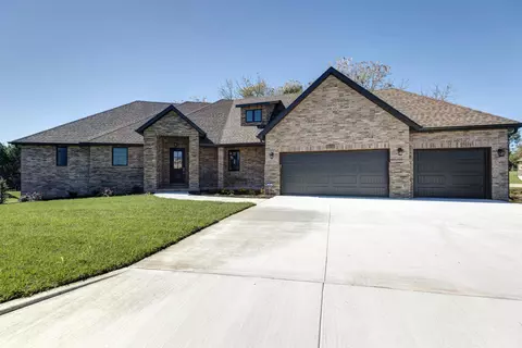 4631 E Cobble Creek Dr, Springfield, MO 65809 photo 1