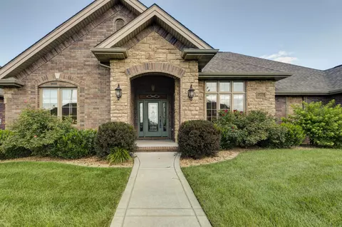5814 S Belgravia Ave, Springfield, MO 65804 photo 1