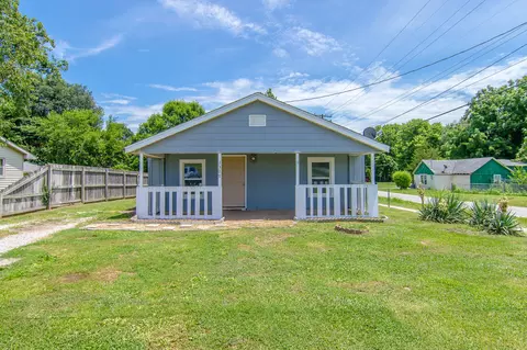 1300 N Fulbright Ave, Springfield, MO 65802 photo 1