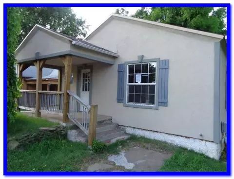 1403 W Nichols St, Springfield, MO 65802 photo 1