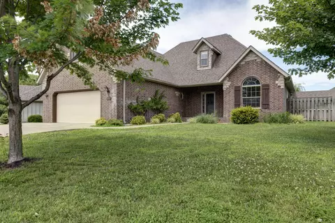 1015 E Torrey Pines Dr, Ozark, MO 65721 photo 1