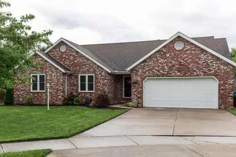 3616 W Suzanne Pl, Springfield, MO 65810 photo 1