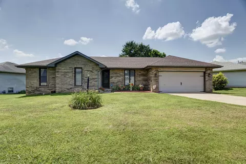 506 E Tedda Ct, Nixa, MO 65714 photo 1