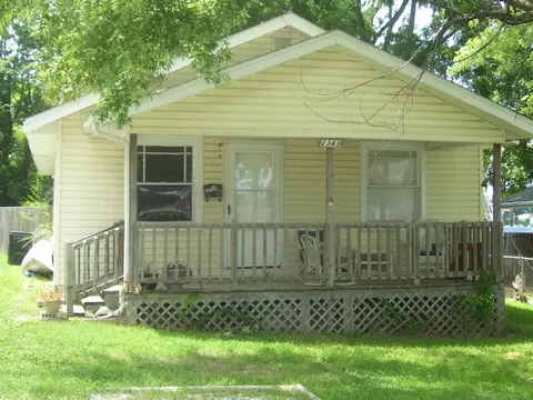 2343 N Johnston Ave, Springfield, MO 65803 photo 1