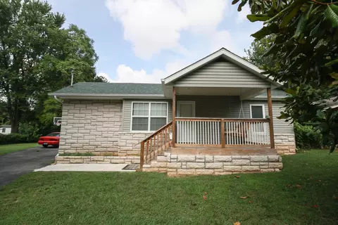 1201 N Warren Ave, Springfield, MO 65802 photo 1