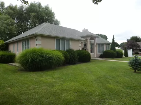 2371 W Allen Dr, Springfield, MO 65810 photo 1