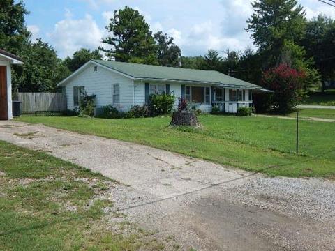 810 6th Ave NE, Ava, MO 65608 photo 1
