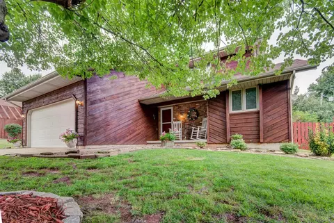 1505 W Highland St, Springfield, MO 65807 photo 1