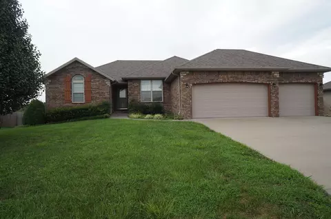 226 N Ladera Dr, Republic, MO 65738 photo 1
