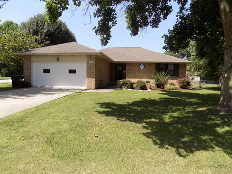 1037 W Tracy St, Springfield, MO 65807 photo 1