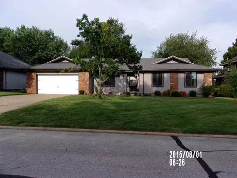 3730 S Franklin Ave, Springfield, MO 65807 photo 1