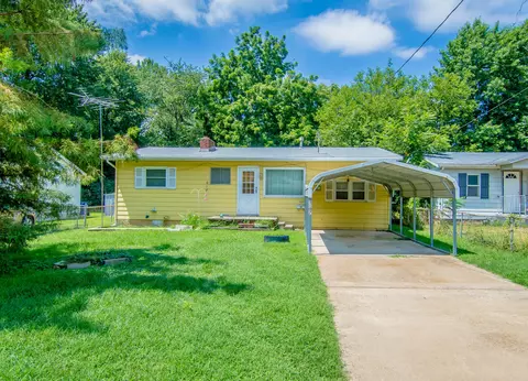1107 N Warren Ave, Springfield, MO 65802 photo 1