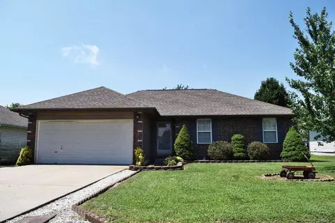 2671 N Cedar Ave, Springfield, MO 65802 photo 1