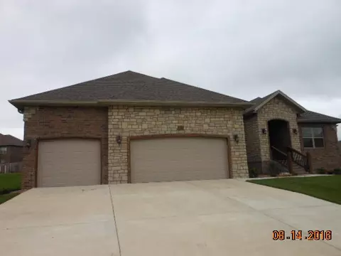 1546 N Kentbrook Ct, Springfield, MO 65802 photo 1