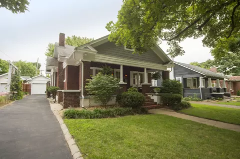 1062 S Roanoke Ave, Springfield, MO 65807 photo 1
