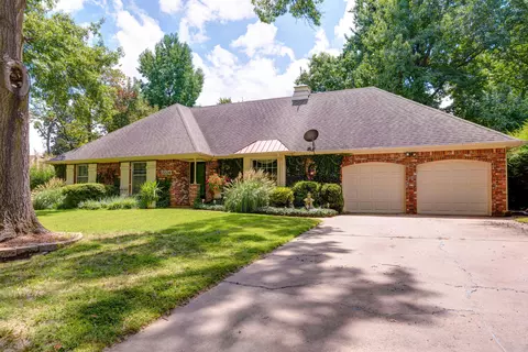2224 E Cherryvale St, Springfield, MO 65804 photo 1