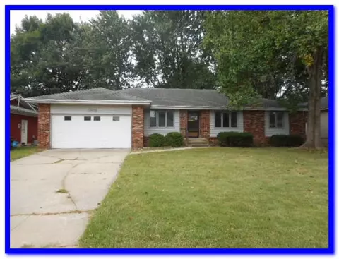 1706 W Katella St, Springfield, MO 65807 photo 1