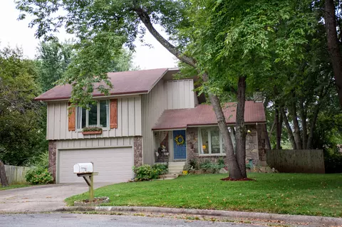 1550 E Price St, Springfield, MO 65804 photo 1