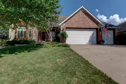 1880 S Bristol Ave, Springfield, MO 65809 photo 1