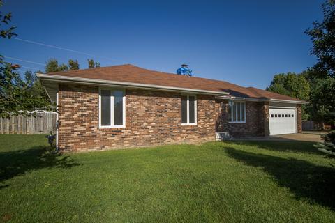 313 N Ellen St, Nixa, MO 65714 photo 1
