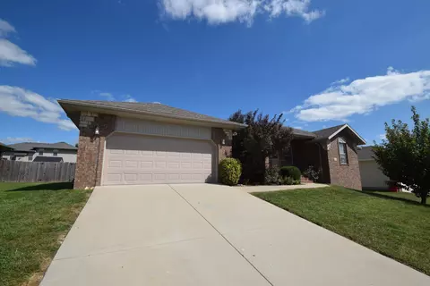 1420 S Nitro Dr, Ozark, MO 65721 photo 1