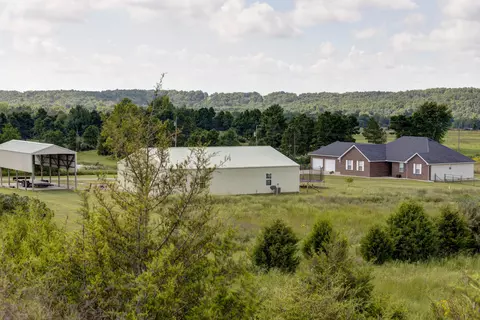 144 Rolling Meadows Ln, Marshfield, MO 65706 photo 1