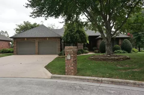 3346 S Linden Ave, Springfield, MO 65804 photo 1
