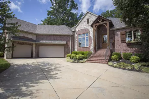 5441 S Ridgetop Ave, Springfield, MO 65804 photo 1