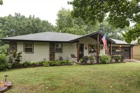 949 S Mission Ave, Springfield, MO 65809 photo 1