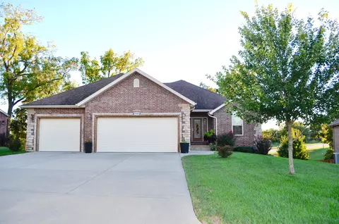 5385 S Love Ct, Springfield, MO 65810 photo 1