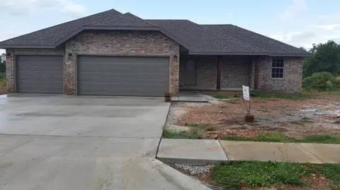 1918 E Parrin, Ozark, MO 65721 photo 1