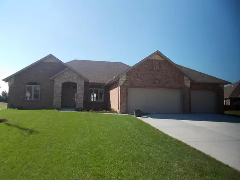 5106 E Wild Horse Dr, Springfield, MO 65802 photo 1