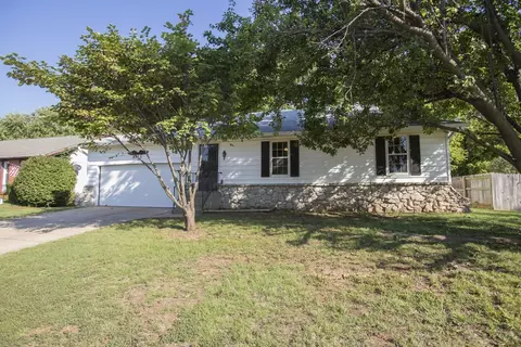 1733 W Mcgee St, Springfield, MO 65807 photo 1