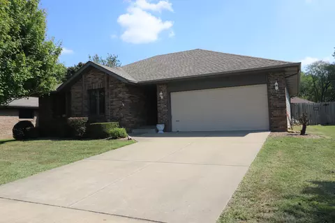 4138 S Parkcrest Ave, Springfield, MO 65807 photo 1