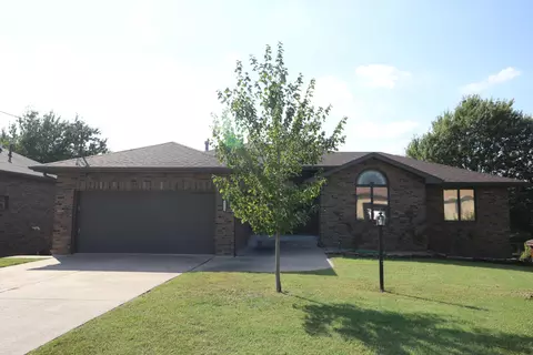 3263 N Rogers Ave, Springfield, MO 65803 photo 1