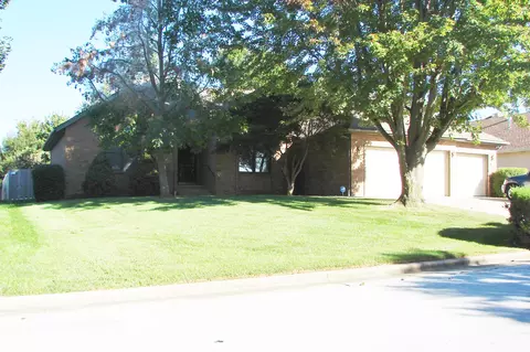 404 S Bryant St, Nixa, MO 65714 photo 1
