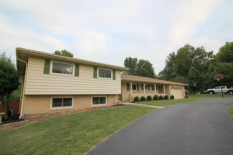 3234 S Glenhaven Ave, Springfield, MO 65804 photo 1