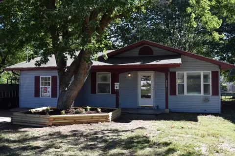 912 N Forest Ave, Springfield, MO 65802 photo 1