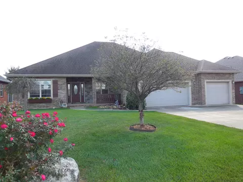 1224 E Headley St, Springfield, MO 65803 photo 1