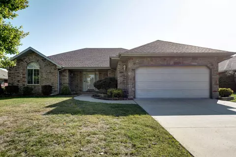 3712 S Lexus Ave, Springfield, MO 65807 photo 1