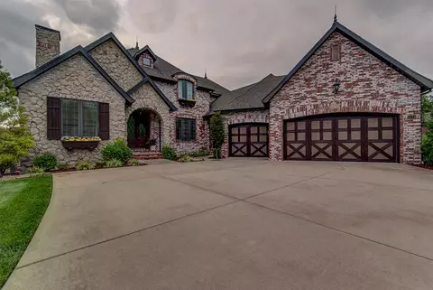 5777 S Brightwater Trl, Springfield, MO 65810 photo 1