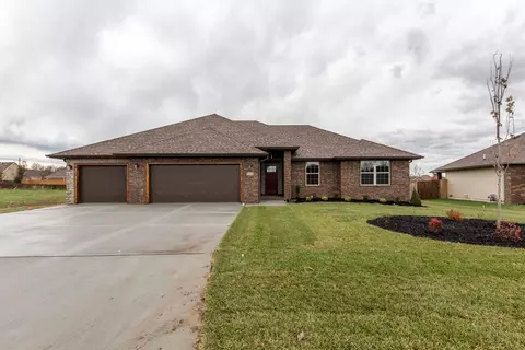 315 Lombardy, Republic, MO 65738 photo 1