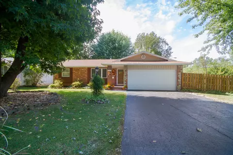 1207 S Cedarbrook Ave, Springfield, MO 65804 photo 1