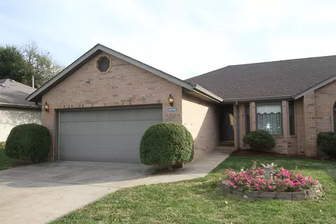 1476 E Powell St, Springfield, MO 65804 photo 1
